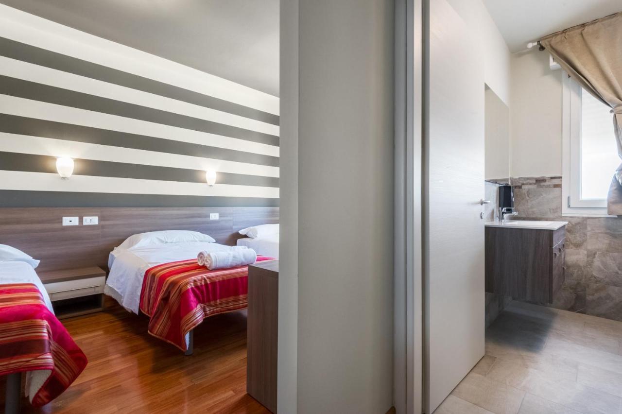 Hotel San Giorgio Le Colline San Colombano al Lambro エクステリア 写真